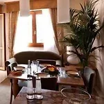 按特拉公寓 公寓式酒店 4*