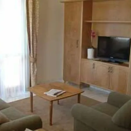 מלון דירות Antella Residence Antella